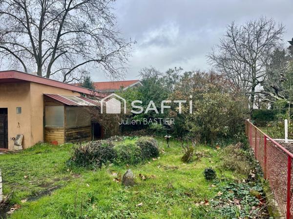 Talence Plume la Poule - maison de 180m2 à rénover, 4 chambres, jardin, garage