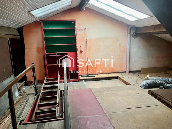 Talence Plume la Poule - maison de 180m2 à rénover, 4 chambres, jardin, garage