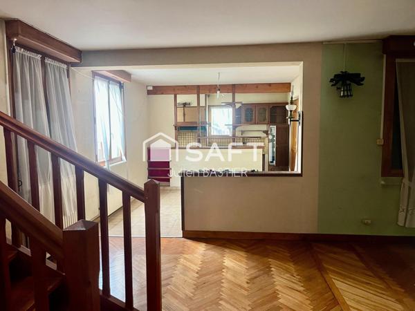 Talence Plume la Poule - maison de 180m2 à rénover, 4 chambres, jardin, garage