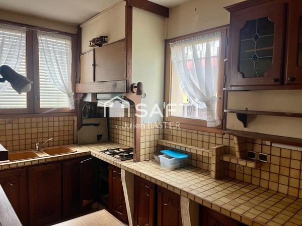 Talence Plume la Poule - maison de 180m2 à rénover, 4 chambres, jardin, garage