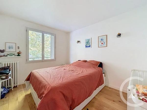 Appartement F3 à vendre  3 pièces - 53,23 m 2   CHARENTON LE PONT  - 94