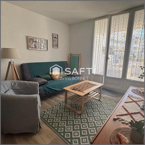 Appartement au rez-de-chaussée, 200 mètres de la plage.