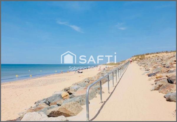 Appartement au rez-de-chaussée, 200 mètres de la plage.