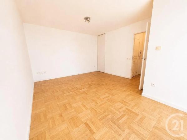 Appartement F2 à vendre  2 pièces - 42,64 m 2   L ISLE ADAM  - 95