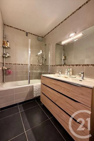 Appartement F3 à vendre  3 pièces - 58,55 m 2   LIVRY GARGAN  - 93