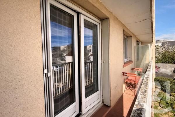 Appartement F3 à vendre  3 pièces - 58,55 m 2   LIVRY GARGAN  - 93