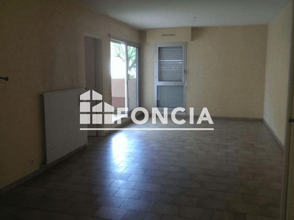 Location Appartement 3 pièces 68.54 m² - AVENUE GEORGES POMPIDOU Uzes 30700