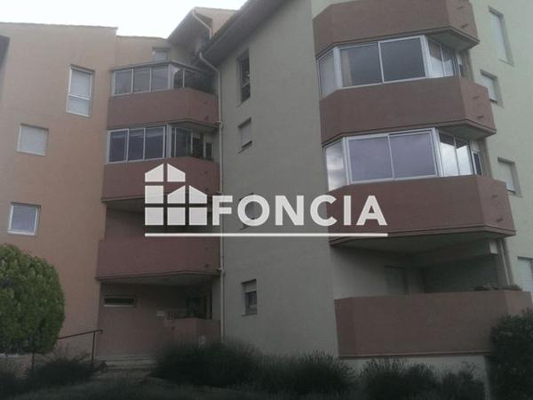 Location Appartement 3 pièces 68.54 m² - AVENUE GEORGES POMPIDOU Uzes 30700