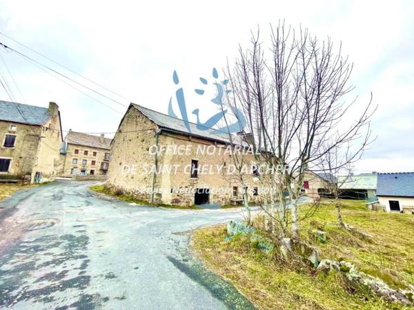 A VENDRE CORPS DE FERME A RENOVER - SARROUL 48200