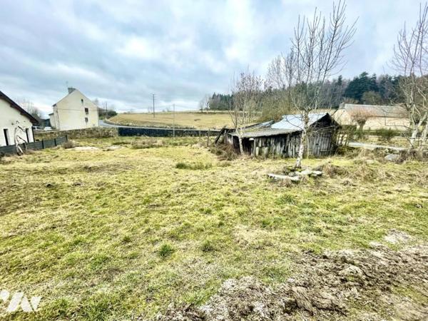A VENDRE CORPS DE FERME A RENOVER - SARROUL 48200