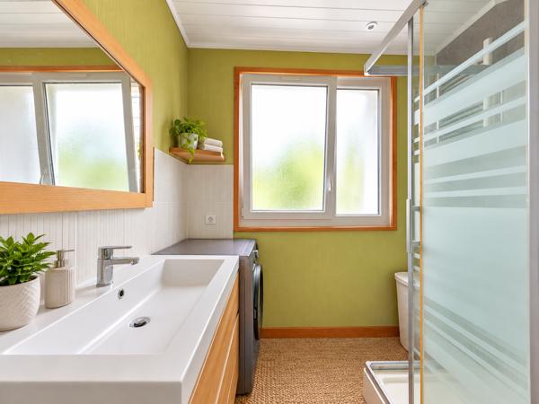 Appartement
         4 pièces
        - 84 m² 127 000 €*