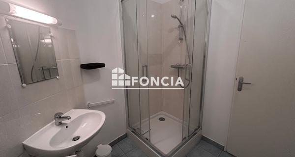 Location Appartement meublé 2 pièces 48.63 m² - La Roche-sur-yon 85000