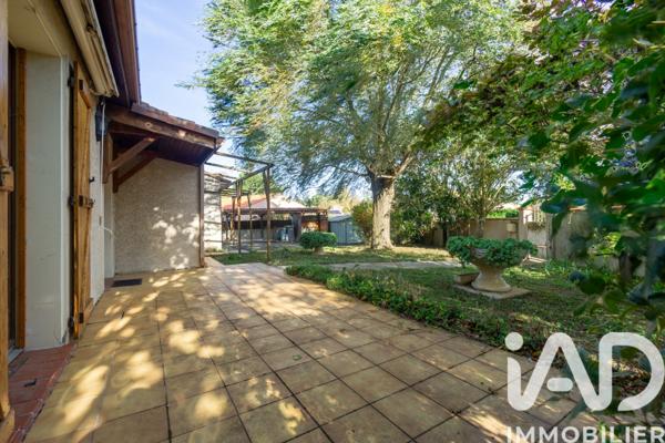 Maison à vendre 6 pièces 118 m² Ayguesvives