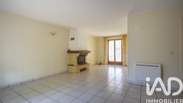 Maison à vendre 6 pièces 118 m² Ayguesvives