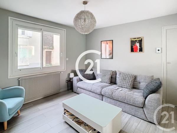 Maison à vendre  3 pièces - 90 m2 COGNAC - 16