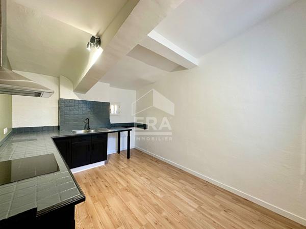 A vendre - Appartement - Centre ville - 2 chambres - Rénové