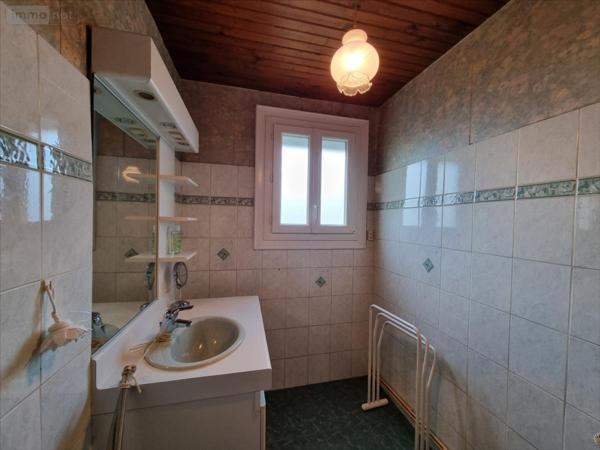 Maison à vendre à Callac dans les Côtes-d'Armor (22160), ref : 29066-1060166