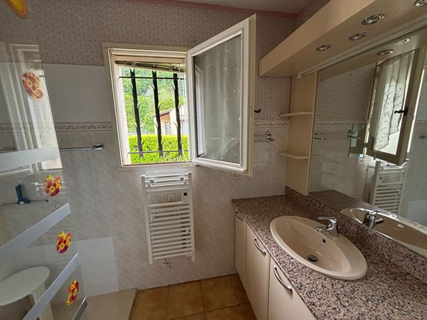 EXCLUSIVITE - Maison Sisteron quartier Les Plantiers T3 garage jardin