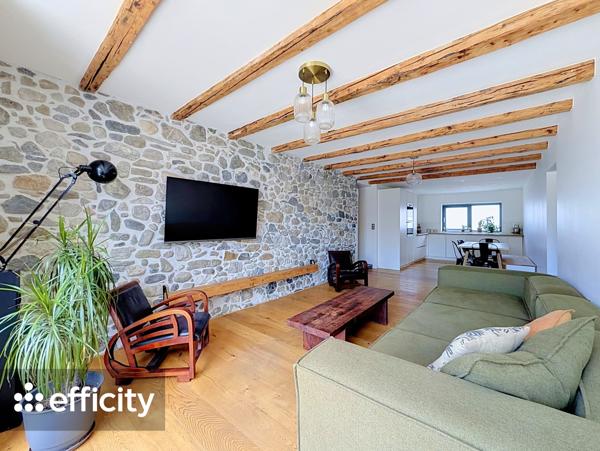 Maison
         5 pièces
        - 150 m² Exclusivité 475 000 € *