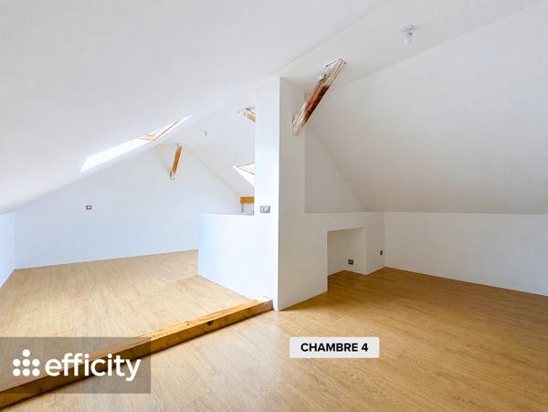 Maison
         5 pièces
        - 150 m² Exclusivité 475 000 € *