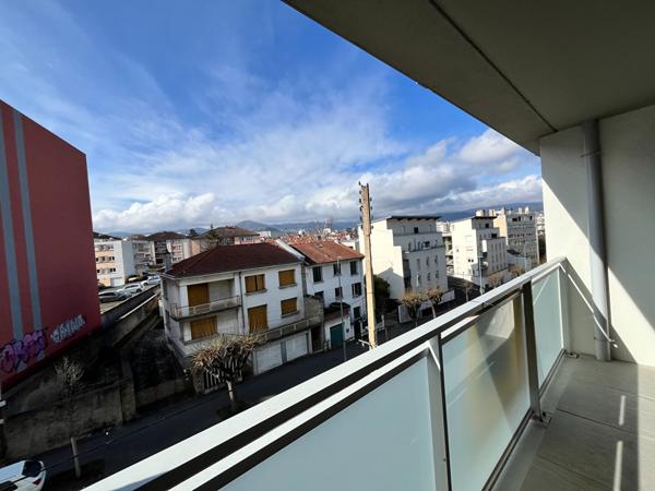 Location appartement Clermont-Ferrand - 2 pièce(s) - 38 m² - 640 €/mois