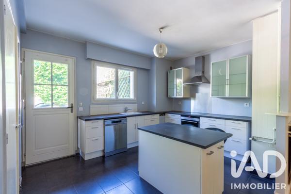 Appartement à vendre 6 pièces 151 m² Saint-Nom-la-Bretèche