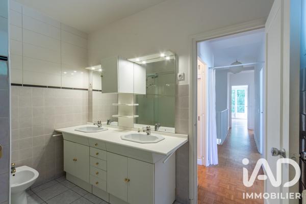 Appartement à vendre 6 pièces 151 m² Saint-Nom-la-Bretèche