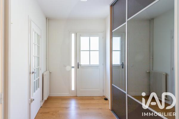 Appartement à vendre 6 pièces 151 m² Saint-Nom-la-Bretèche