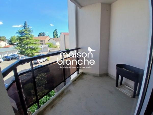 APPARTEMENT T3 - HYPER CENTRE PARTHENAY