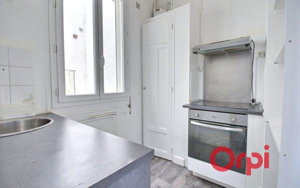 Appartement à vendre    2 pièces • 33,16 m2 Marseille 7