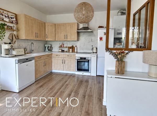 MONTIGNY-LE-BRETONNEUX – EXCEPTIONNEL APPARTEMENT 3 PIÈCES EN REZ-DE-JARDIN - GARE A PIED - CENTRE-VILLE