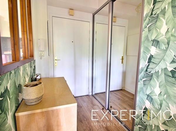 MONTIGNY-LE-BRETONNEUX – EXCEPTIONNEL APPARTEMENT 3 PIÈCES EN REZ-DE-JARDIN - GARE A PIED - CENTRE-VILLE