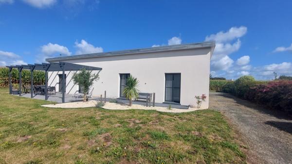 Maison à Guingamp, 22200 - 4 pièces 141m²