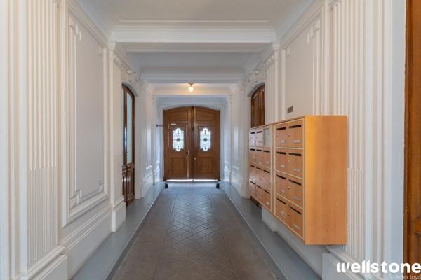 Bureaux à louer à PARIS 75008