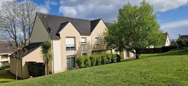 Achat - Immeuble Pontivy 56300 226 m 2 2000 m 2