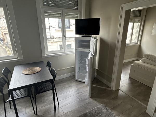 APPARTEMENT T2 - MEUBLE - ARRAS CENTRE