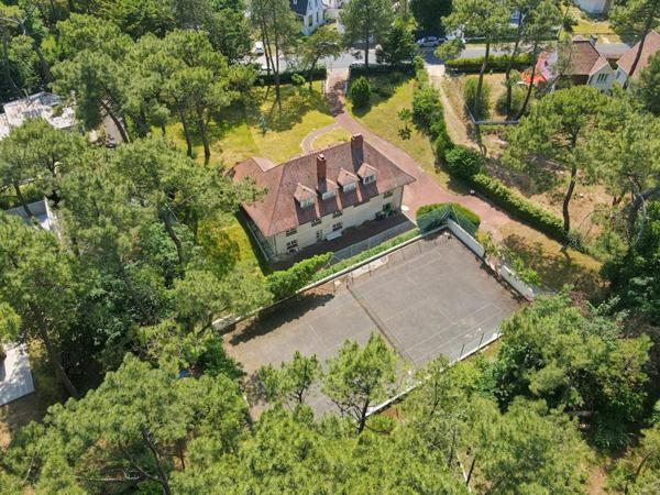 MAGNIFIQUE  VILLA PROCHE DU TOUQUET