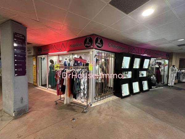 Commerce à vendre 3 pièces de 58 m²