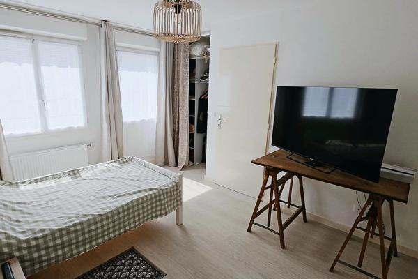 Vente                                                      Appartement
                        
                     2 pièces                      47 m2                     à Fontenay-Trésigny