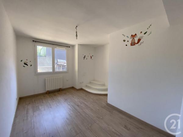 Immeuble à vendre  493,35 m2 DEVILLE LES ROUEN - 76