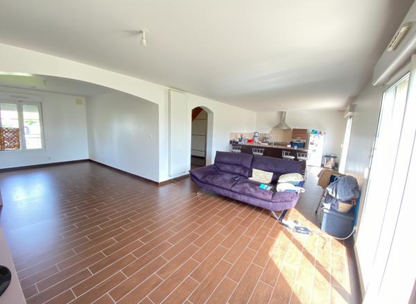 Maison récente 7 pièces à vendre à Lesdins - Réf 6044