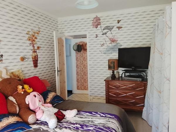 Maison  4 pièce(s) 156 m2