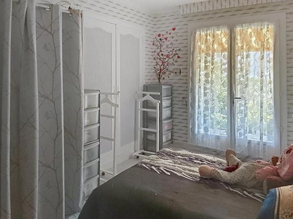 Maison  4 pièce(s) 156 m2
