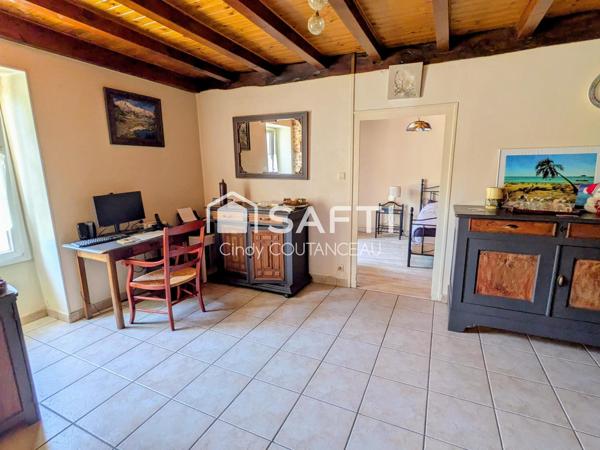 Maison 3 chambres avec dépendances et grand terrain