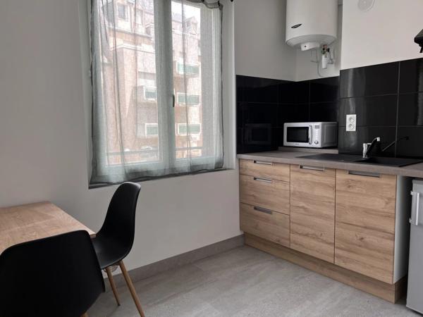 Location Appartement 1 pièces 26 m2 à Rodez