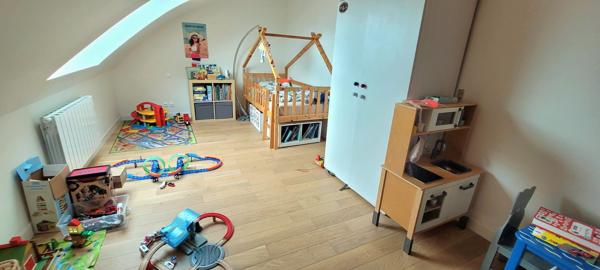 Duplex 5 pièce(s) 4 chambre(s) 174 m²