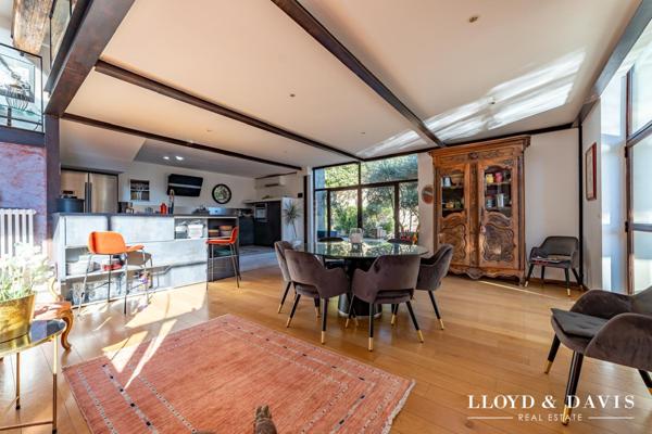 Ancien Chai totalement rénové avec dépendances