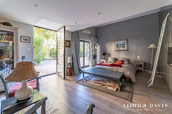 Ancien Chai totalement rénové avec dépendances