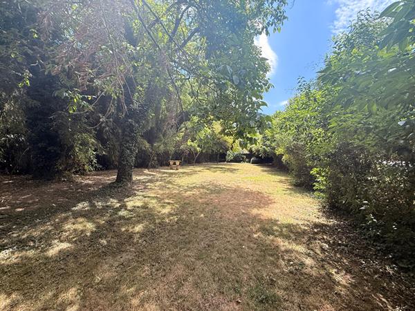 Terrain de loisirs 850 m² Chauvigny