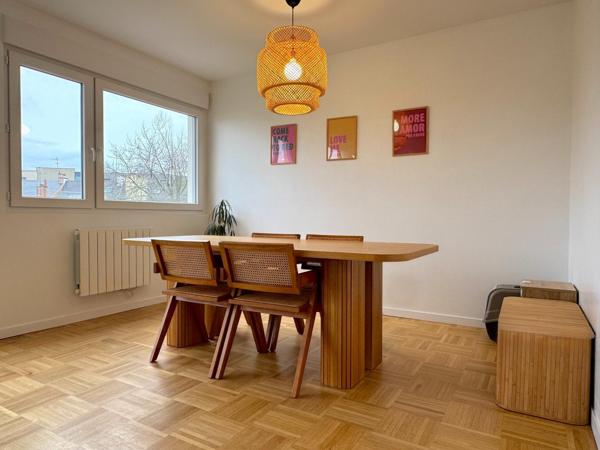 Appartement T3 rénové à Merville